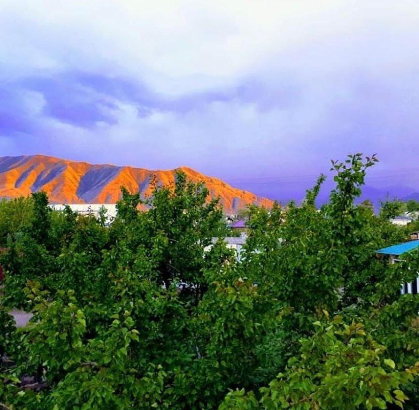 Nurgul Hotel Bokonbayevo Exterior foto